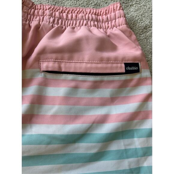 NWOT Chubbies The On The Horizons Swim Trunks Mens Small, $70 C32 - Picture 6 of 7